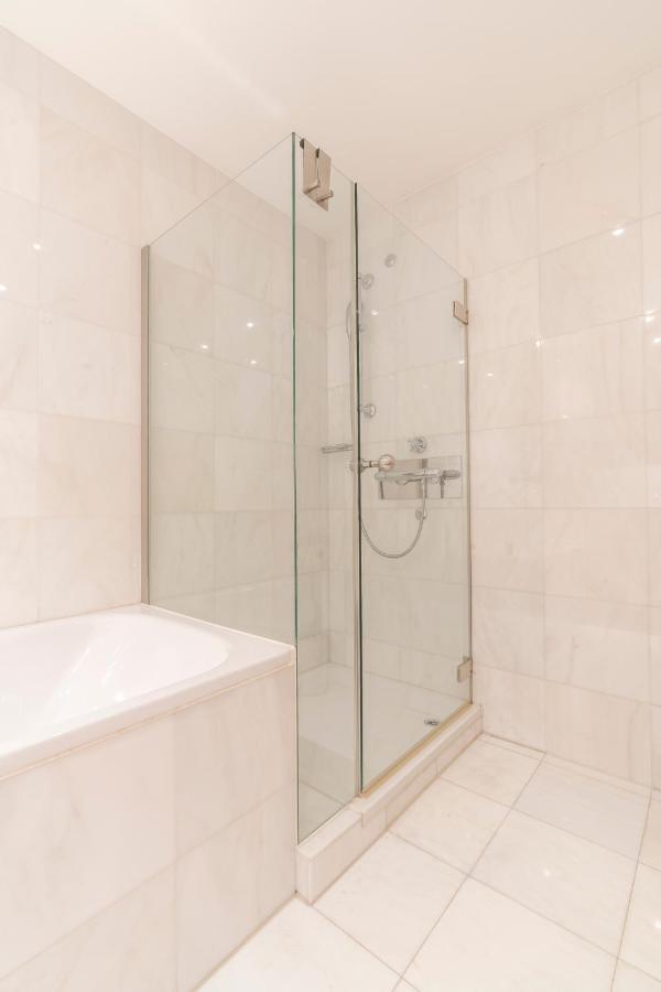 St Moritz 3 Suite Vista Lago المظهر الخارجي الصورة
